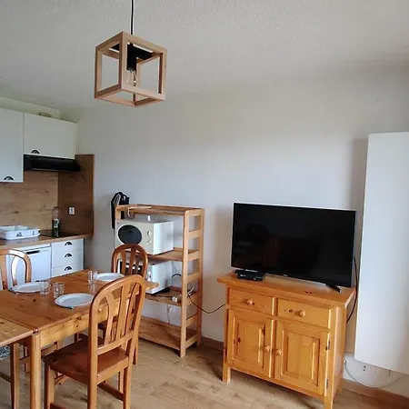 T2 Avec Balcon Et Garage Apartamento